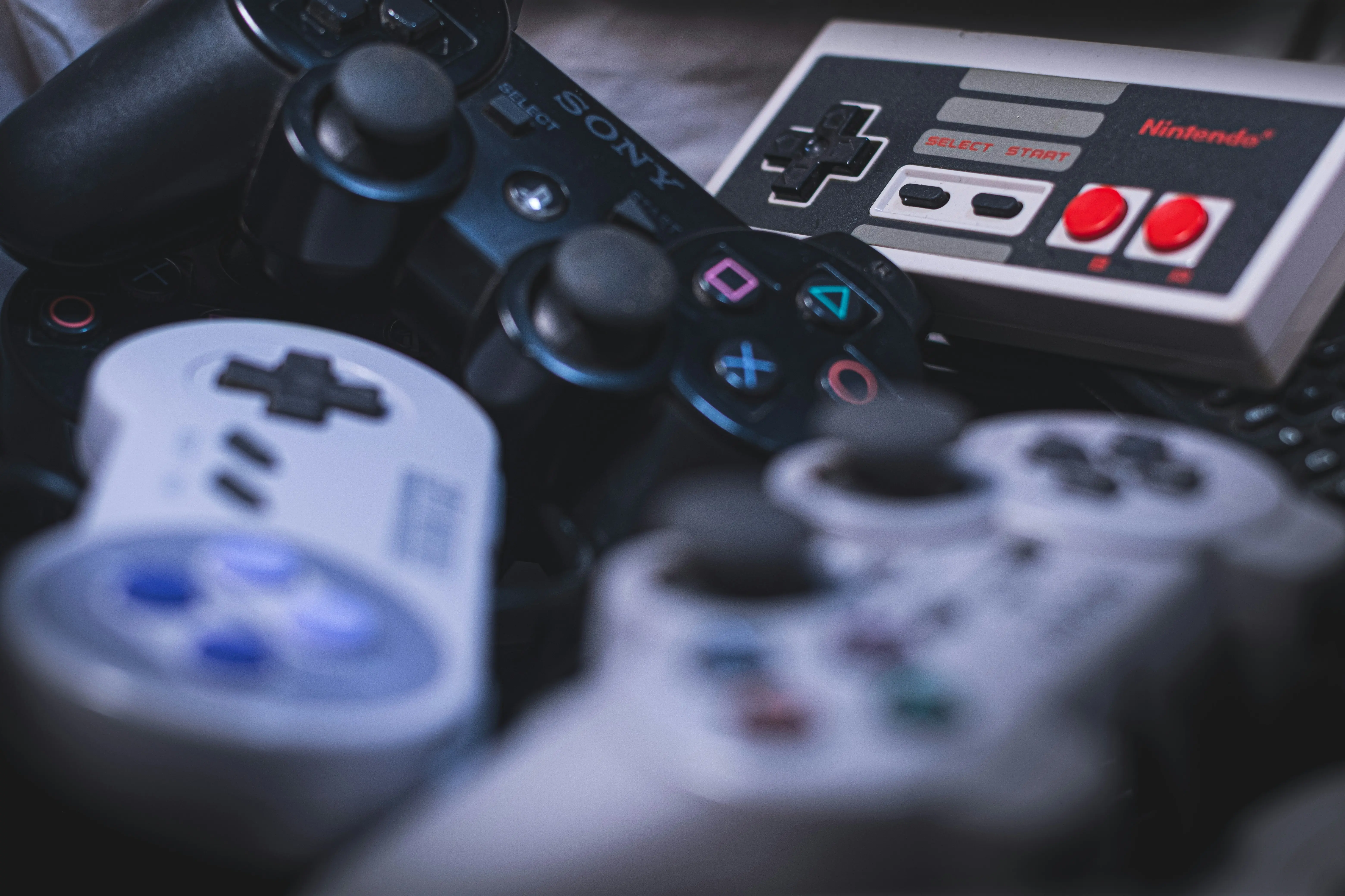 Consolas y Videojuegos