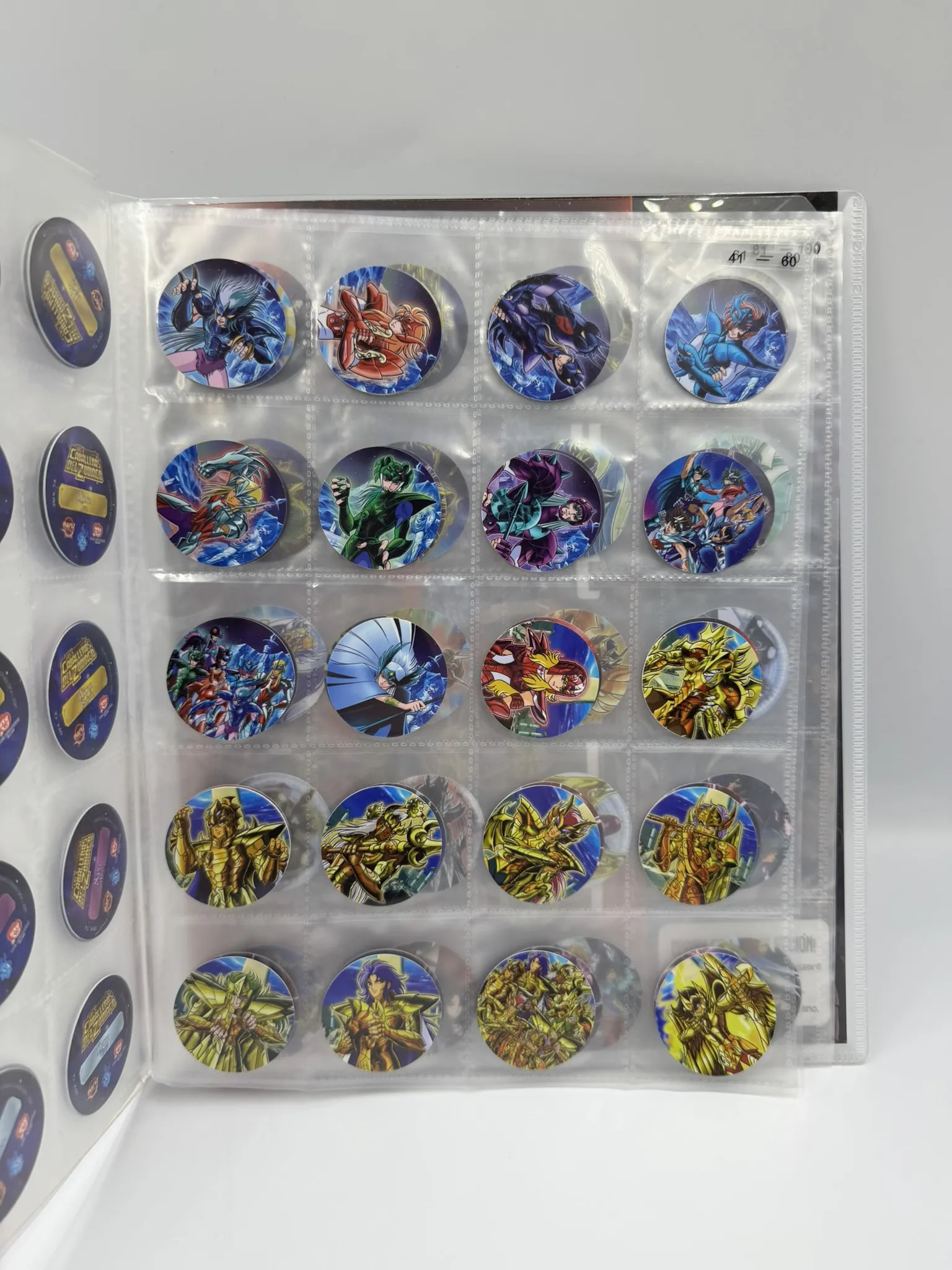 Los Caballeros del Zodiaco Tazos (100)
