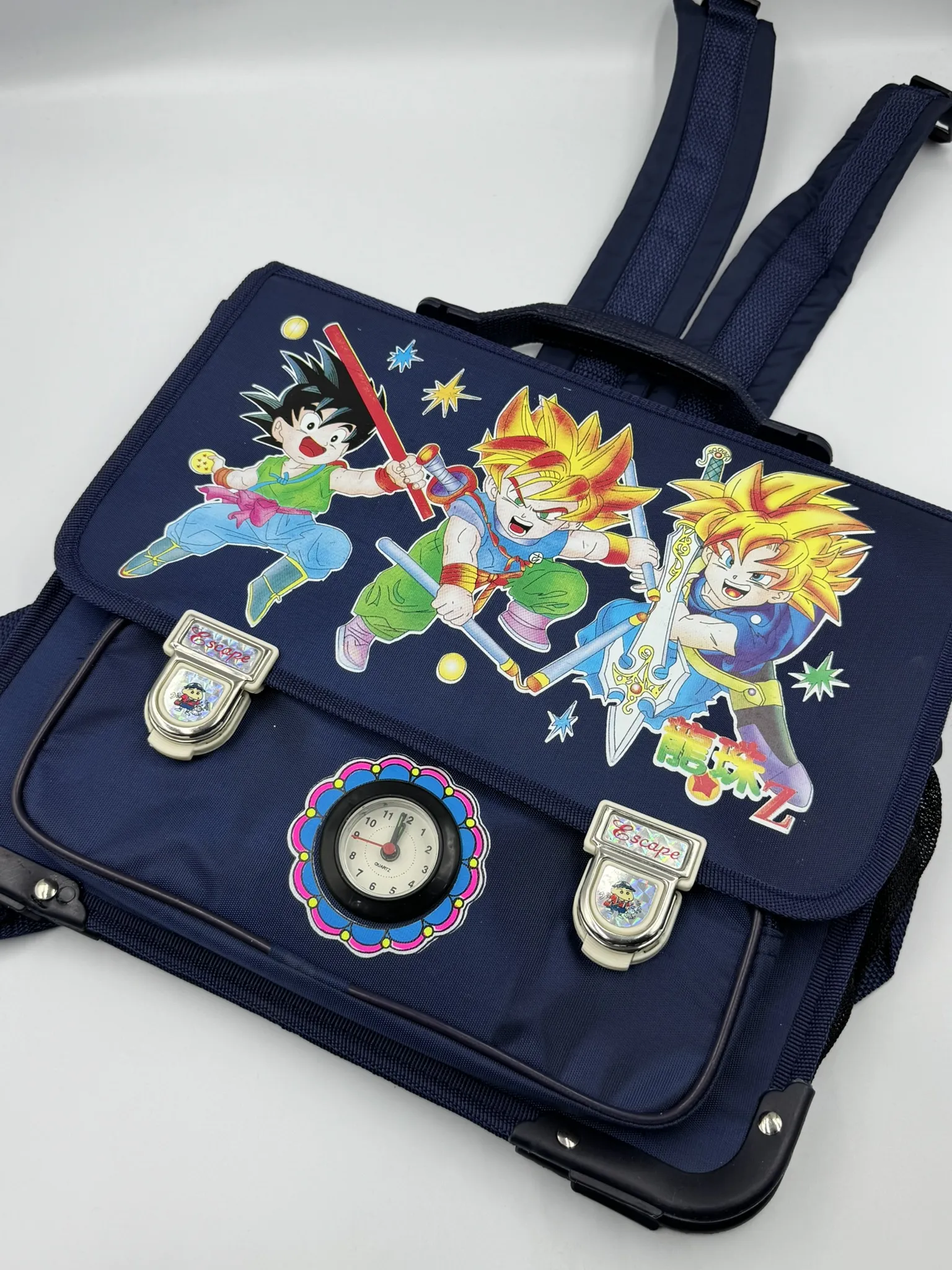 Mochila Dragon Ball Z Retro con Reloj