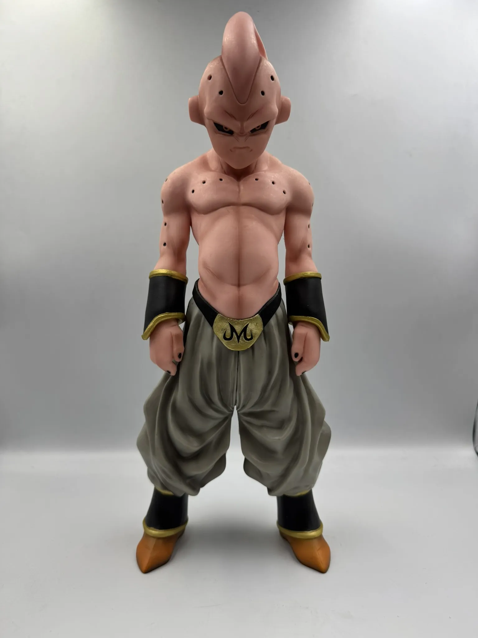 Figura Majin Buu Pequeno