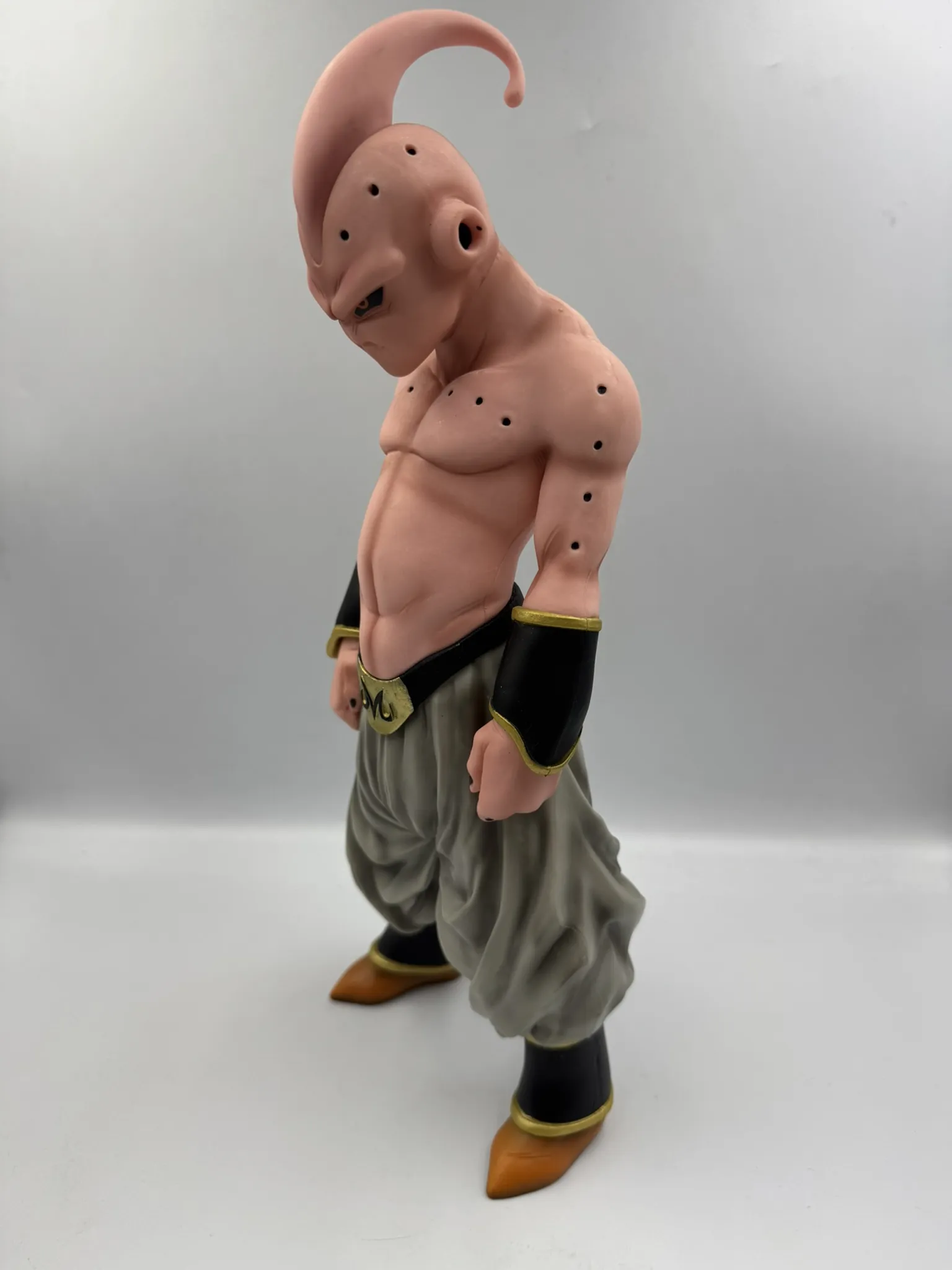 Figura Majin Buu Pequeno