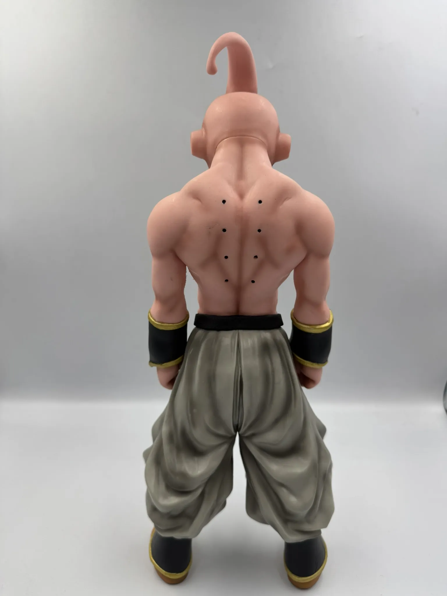 Figura Majin Buu Pequeno