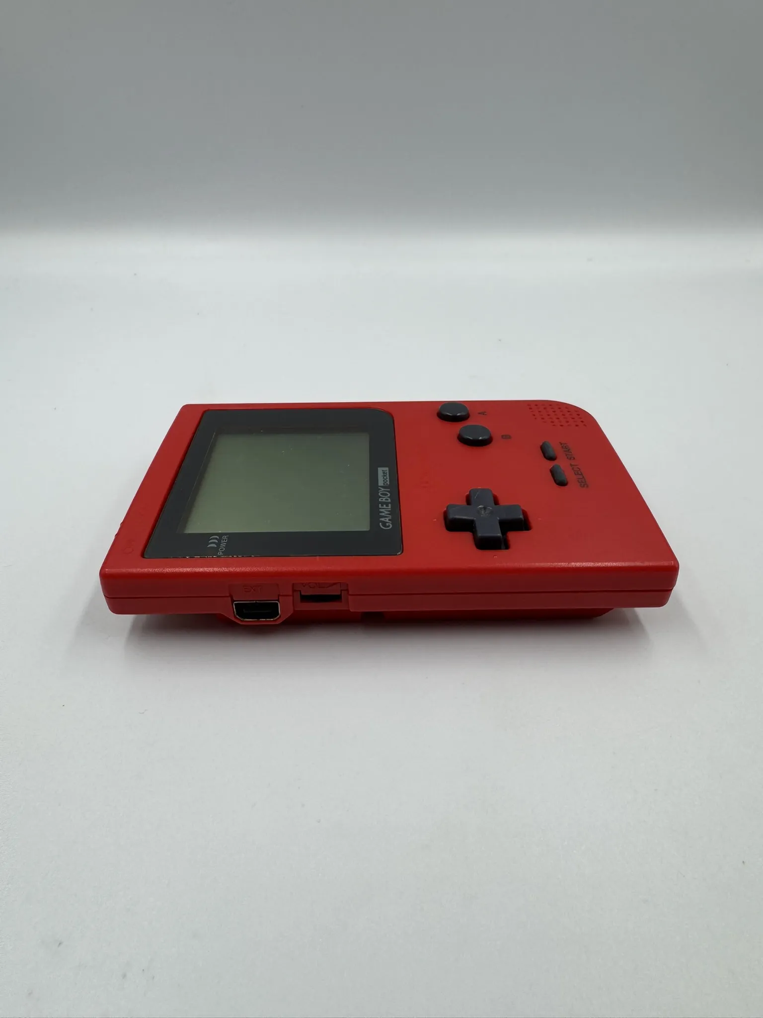 Game Boy Pocket (Roja)