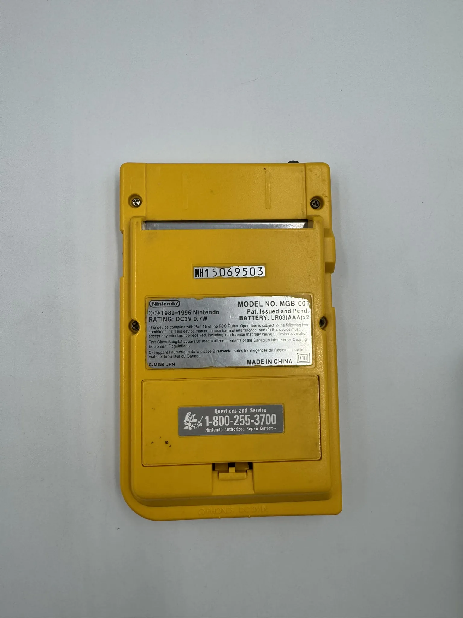 Game Boy Pocket (Amarilla)