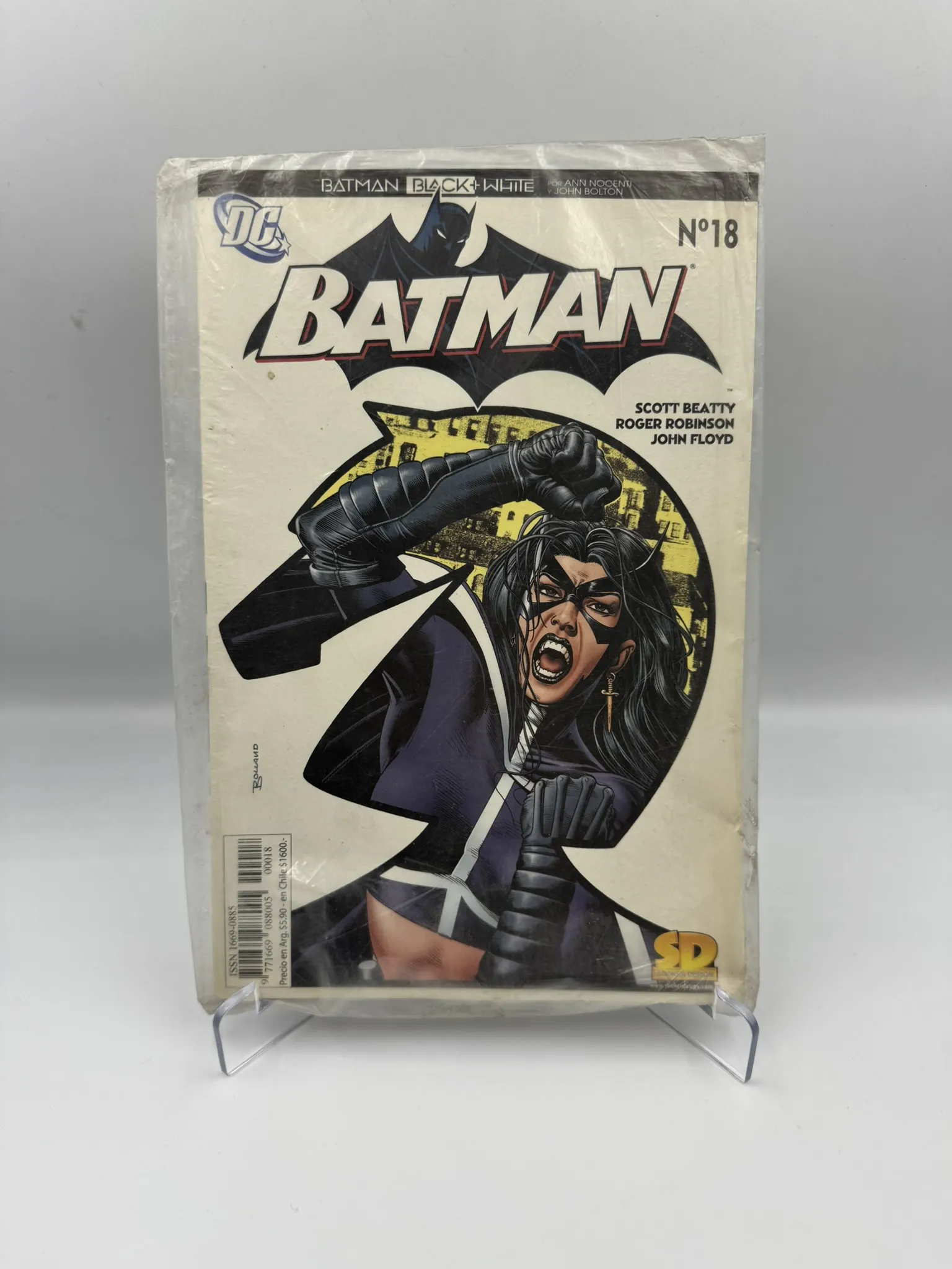 Cómic Batman 18 – Black & White