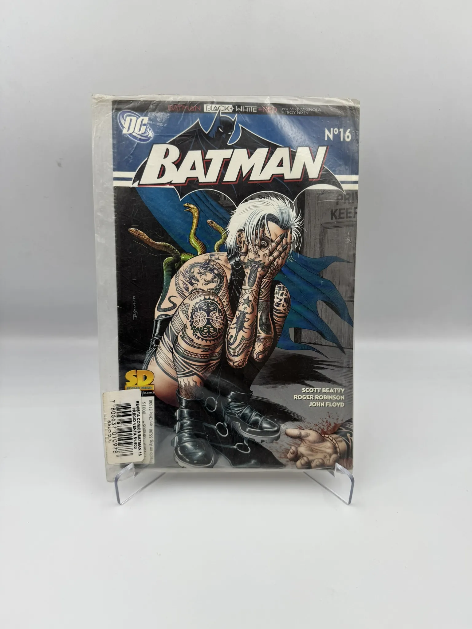 Cómic Batman 16 – Black & White