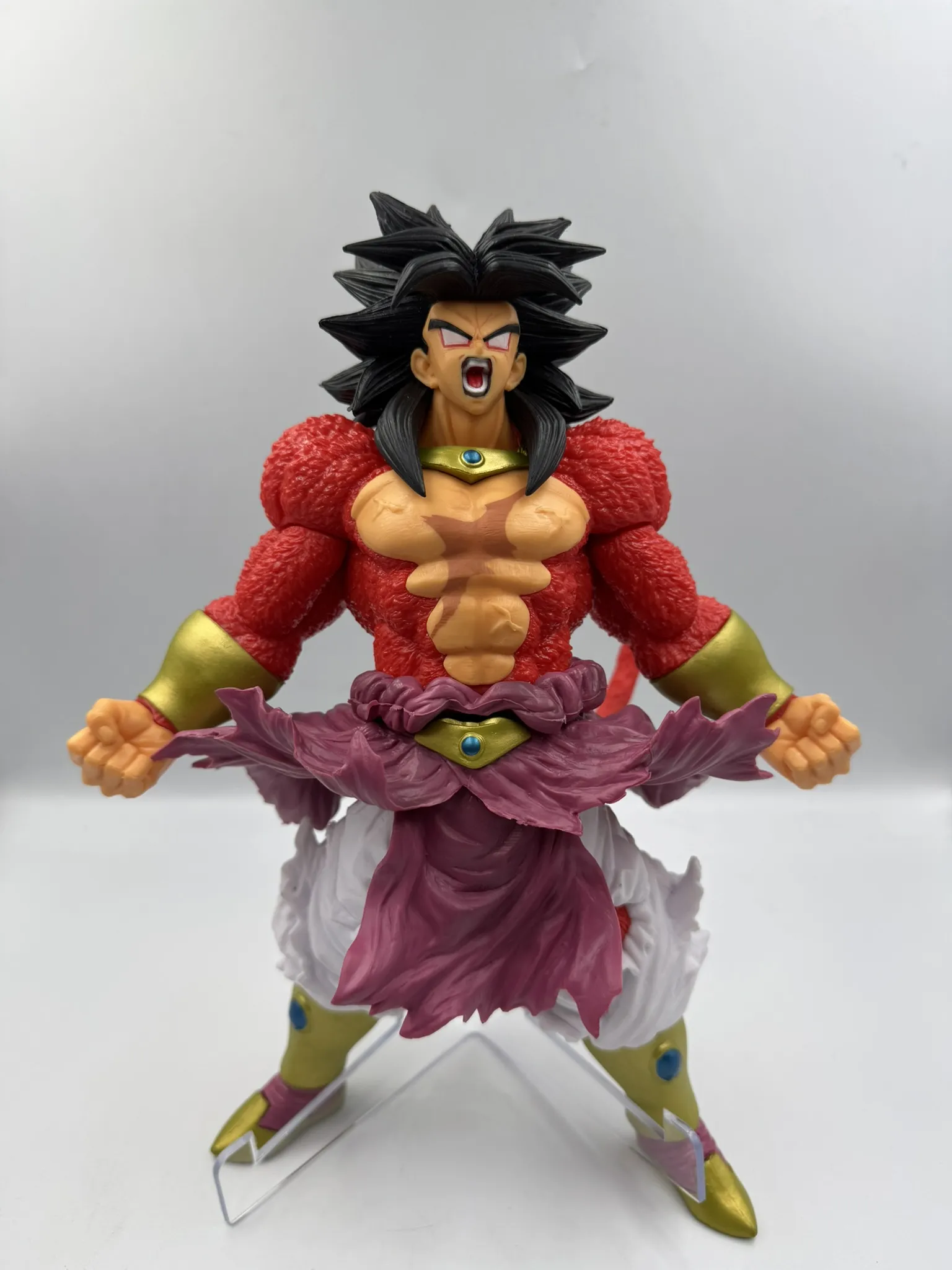 Figura  Broly SSJ 4