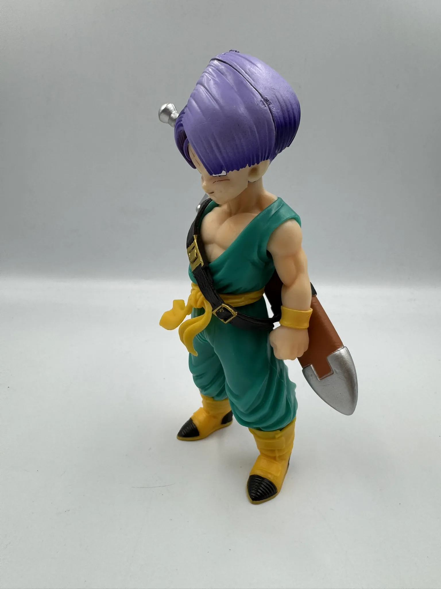 Figura Trunks SSJ